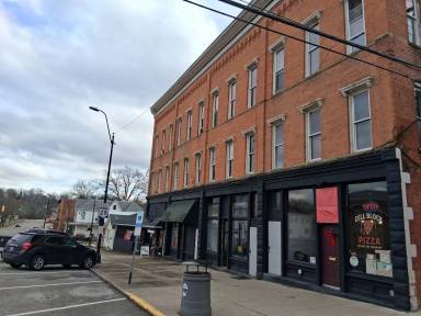 Main picture of 219 W Court St