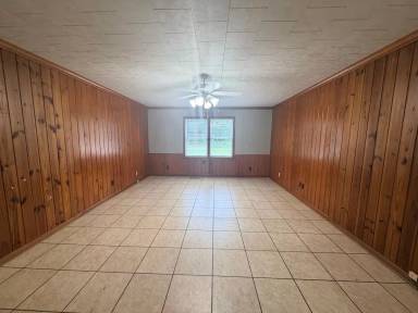 Main picture of 706 Pineview Dr