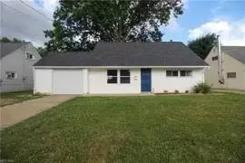 Main picture of 282 N Beverly Ave