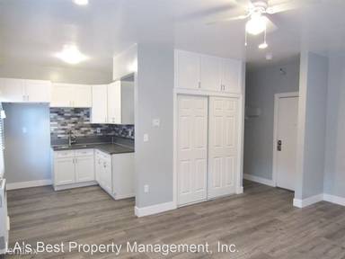 Main picture of 800 S Burlington Ave