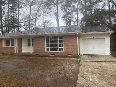 Main picture of 7236 Ainsley St