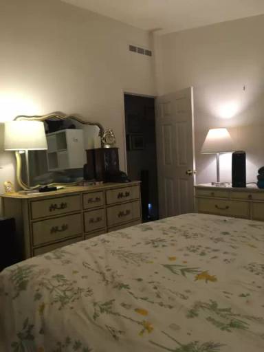 Main picture of 32721 Galleano Ave