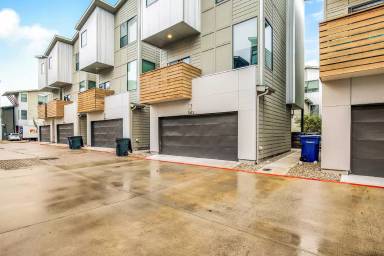 Main picture of 3413 Charlotte Rose Dr