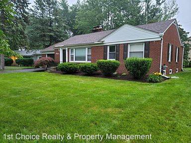Main picture of 214 Marlborough Dr