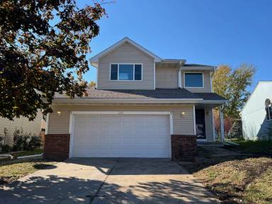 Main picture of 260 24th St