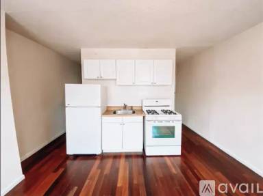 Main picture of 521 S 21st St