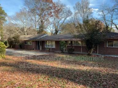 Main picture of 2190 Kennesaw Due West Rd NW