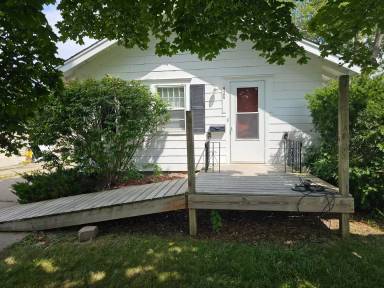 Main picture of 424 30th St SE