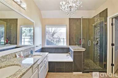 Main picture of 7021 Riverchase Trl