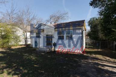 Main picture of 1007 S 25th St