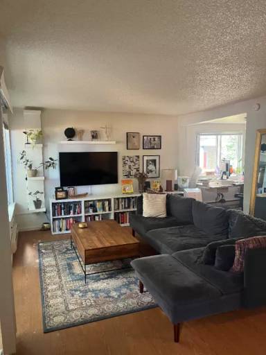 Main picture of 1821 14th Ave