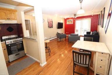 Main picture of 6 Hayes Rd