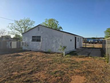 Main picture of 417 W Birch St