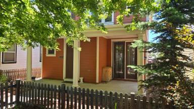 Main picture of 2515 Central Park Blvd