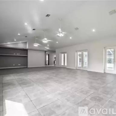 Main picture of 808 Arietta Dr