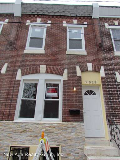 Main picture of 2928 Gerritt St