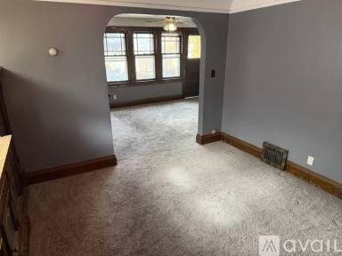Main picture of 2934 N 61st St