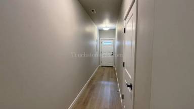 Main picture of 3831 SE 92nd Ave