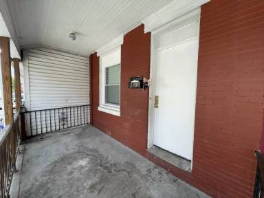 Main picture of 233 N Creighton St