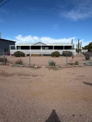 Main picture of 2390 S Mariposa Rd