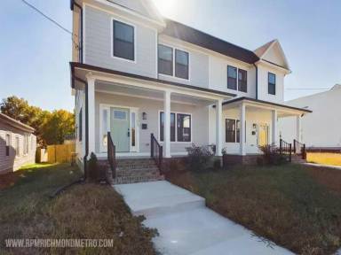 Main picture of 2216 1/2 Perry St