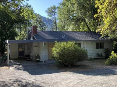 Main picture of 1055 Pine St