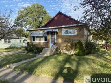 Main picture of 812 Swift Ave
