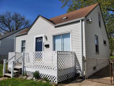 Main picture of 24843 Valley Ave
