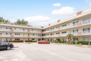 Main picture of 2262 Swedish Dr