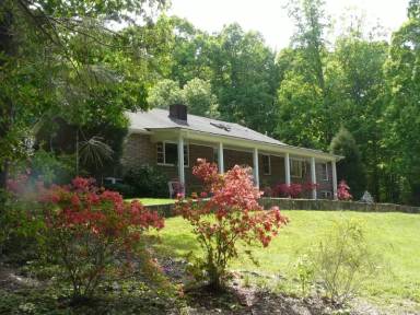 Main picture of 739 Homeplace Dr