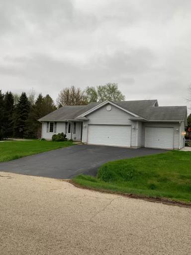 Main picture of 200 Winesap St SW