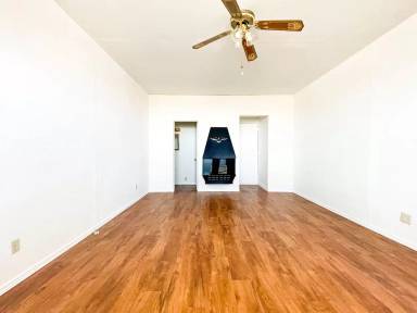 Main picture of 405 Morgan St