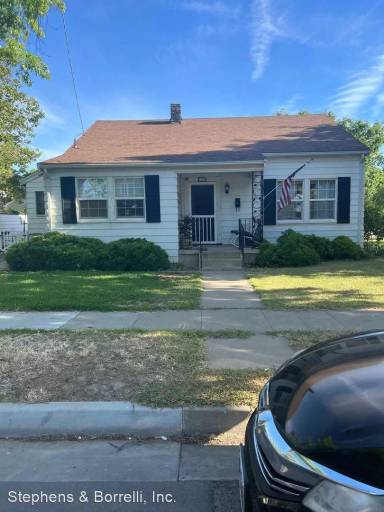 Main picture of 1317 Tulare St
