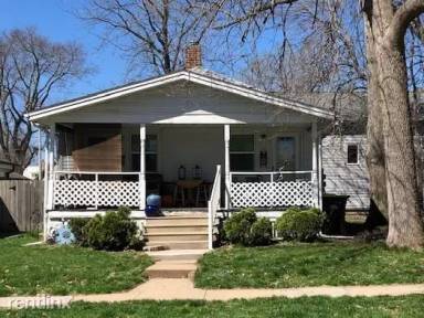 Main picture of 119 N Lucas St