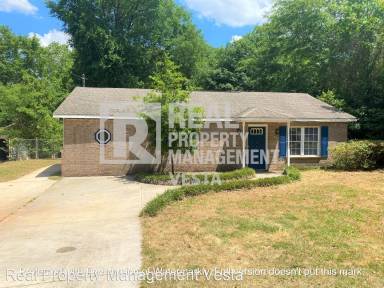Main picture of 203 Larry Dr
