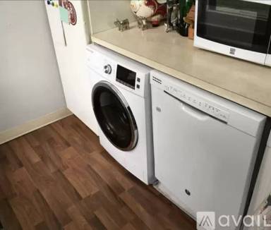 Main picture of 1076 Neil Ave