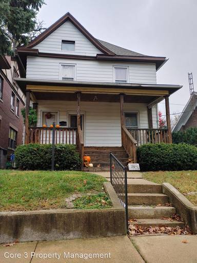 Main picture of 304 S Allin St