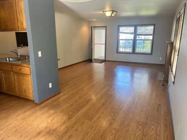 Main picture of 303 Nooksack Ave