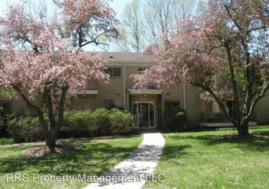 Main picture of 10636 Montrose Ave