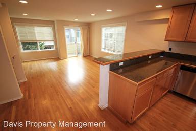 Main picture of 8836 Midvale Ave N