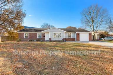 Main picture of 3701 Teakwood Dr