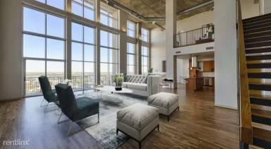 Main picture of 4898 Montrose Blvd