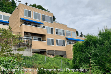 Main picture of 3701 SW Condor Ave