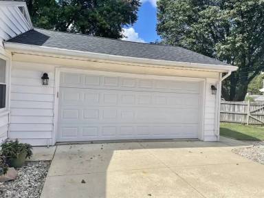 Main picture of 1411 Sunnyfield Rd