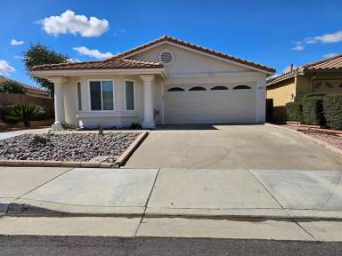Main picture of 28131 Calle Casera