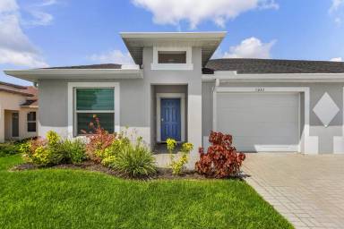 Main picture of 1331 NE 15th Ln