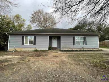 Main picture of 806 E Church St