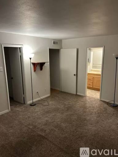 Main picture of 3030 Newcastle Dr