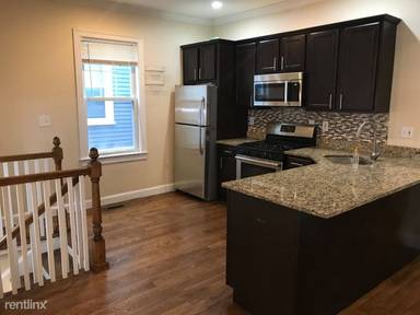 Main picture of 62 Wyman St