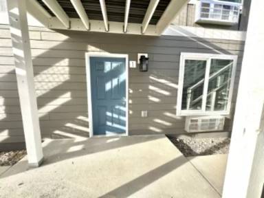 Main picture of 3181 Queen Annes St